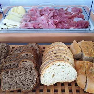 Maree 3*, Cesenatico Italia